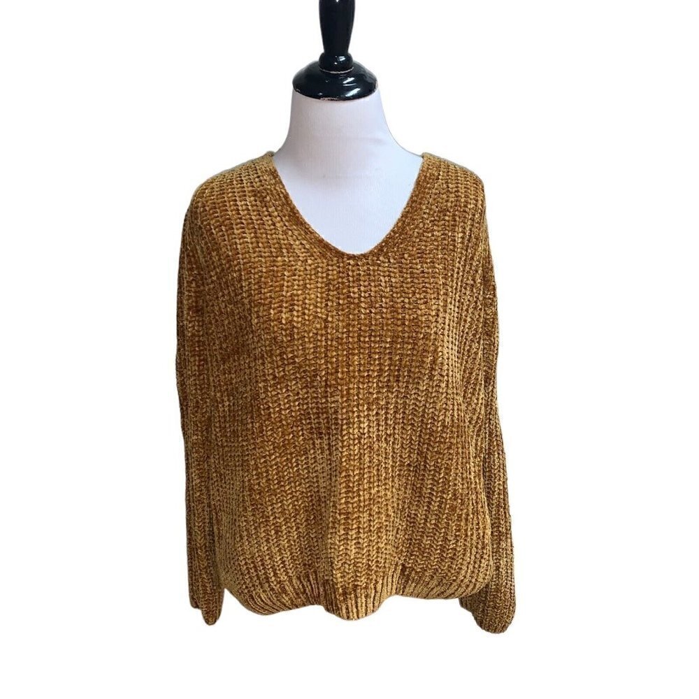 A New Day Women's S Small V-Neck Crop Knit Sweater Soft Marigold Color Polyester